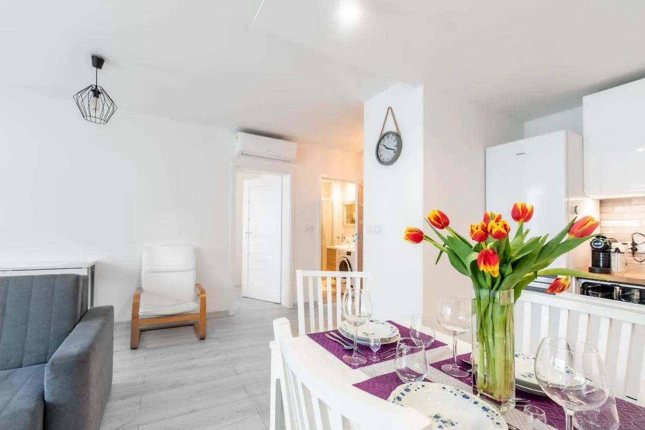 Bella Casa Premium Apartment - 30 Pszczelna Krakow Poland